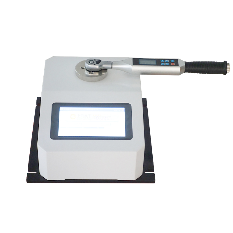 ���ذ���У�(y��n)�b��